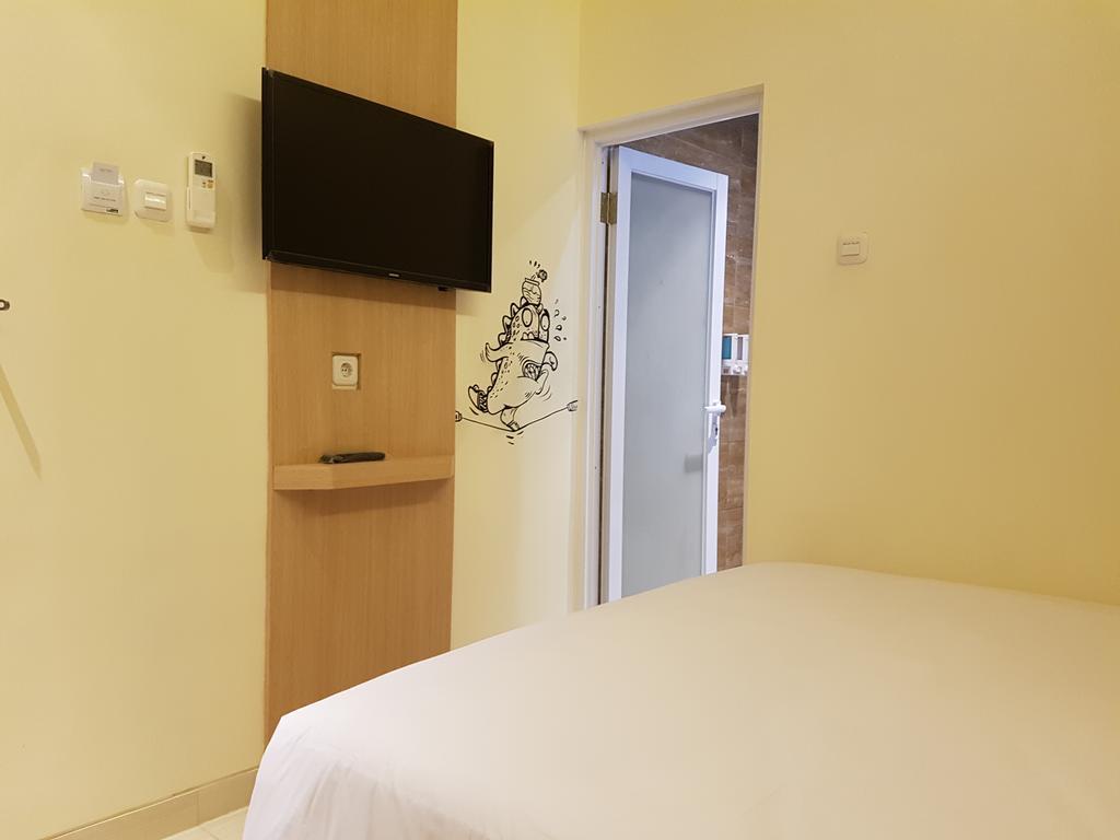Bold Hotel Джакарта Экстерьер фото