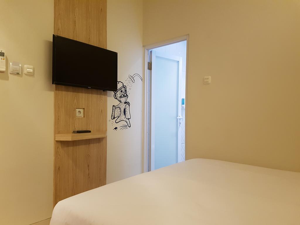 Bold Hotel Джакарта Экстерьер фото