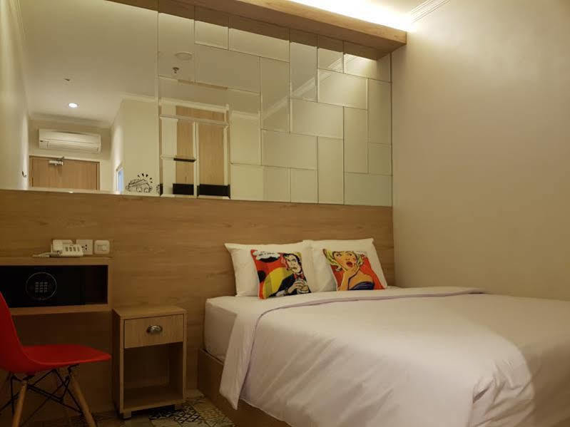 Bold Hotel Джакарта Экстерьер фото